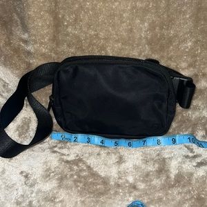 Lululemon Belt bag Black